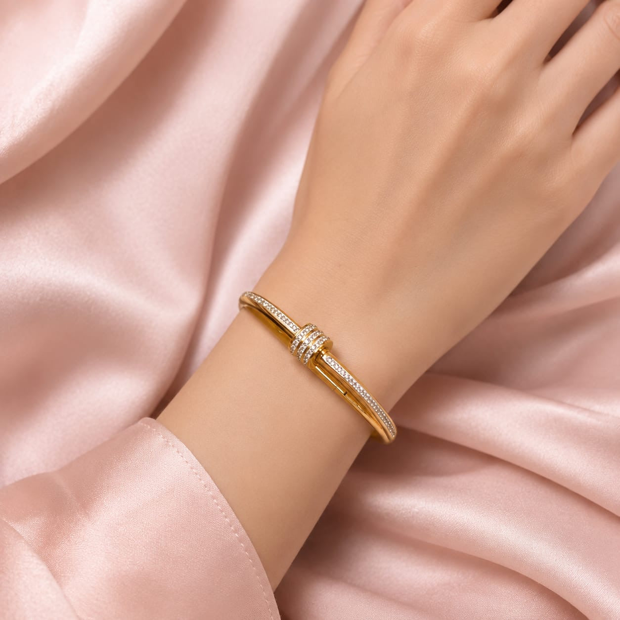 Stoned bangle kada