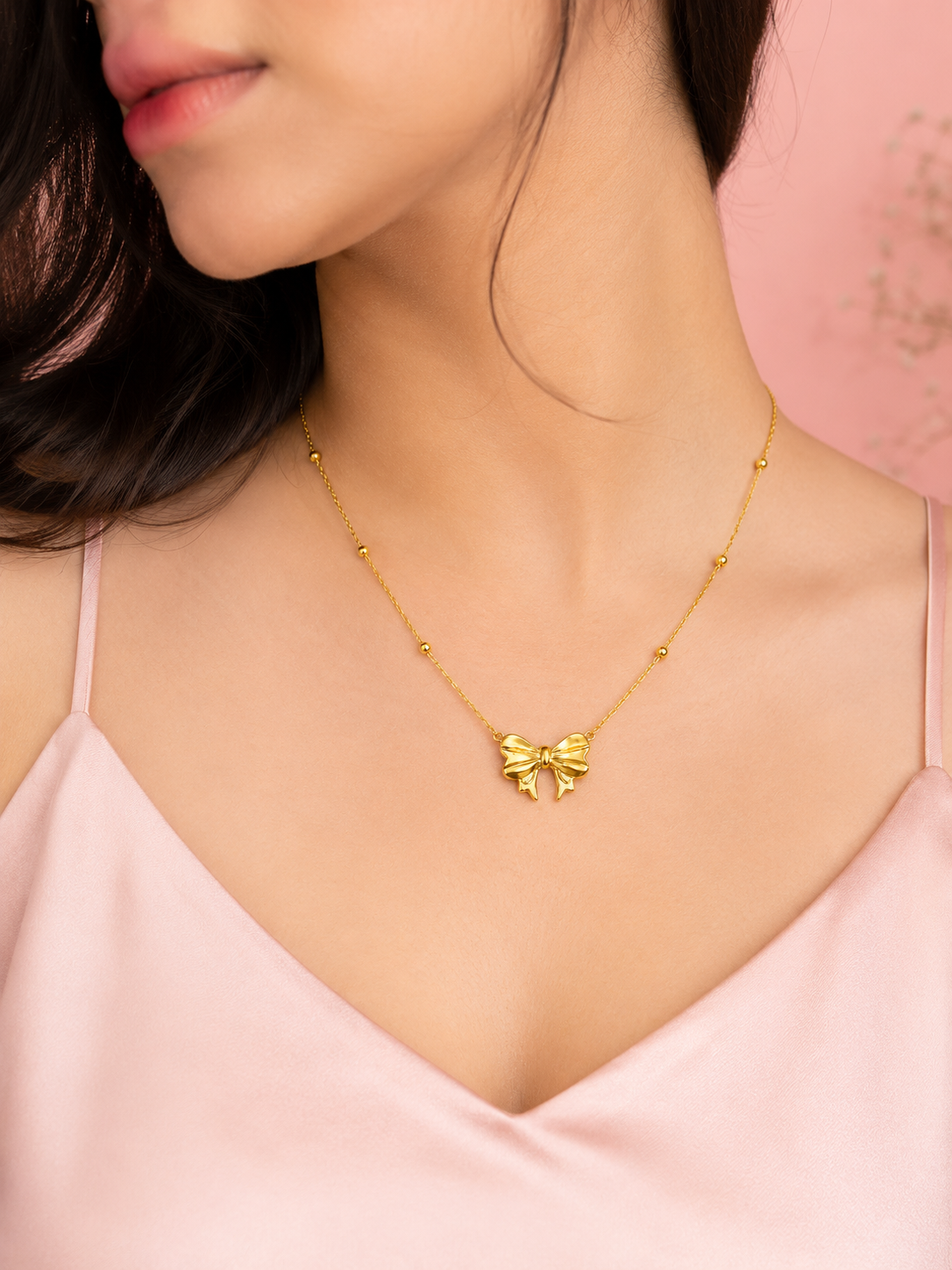 bow necklace