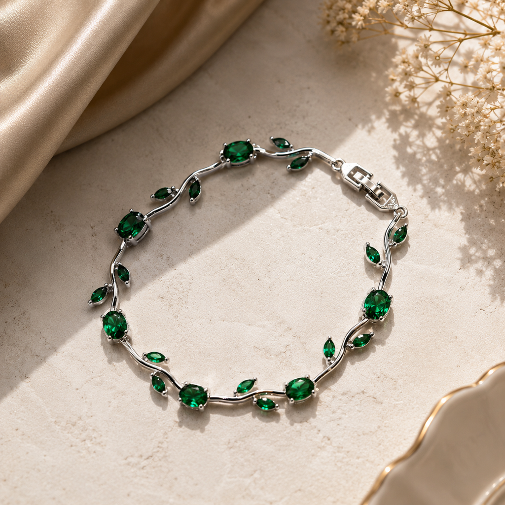 Green-Tulip Bracelet (Anti-Tarnish)