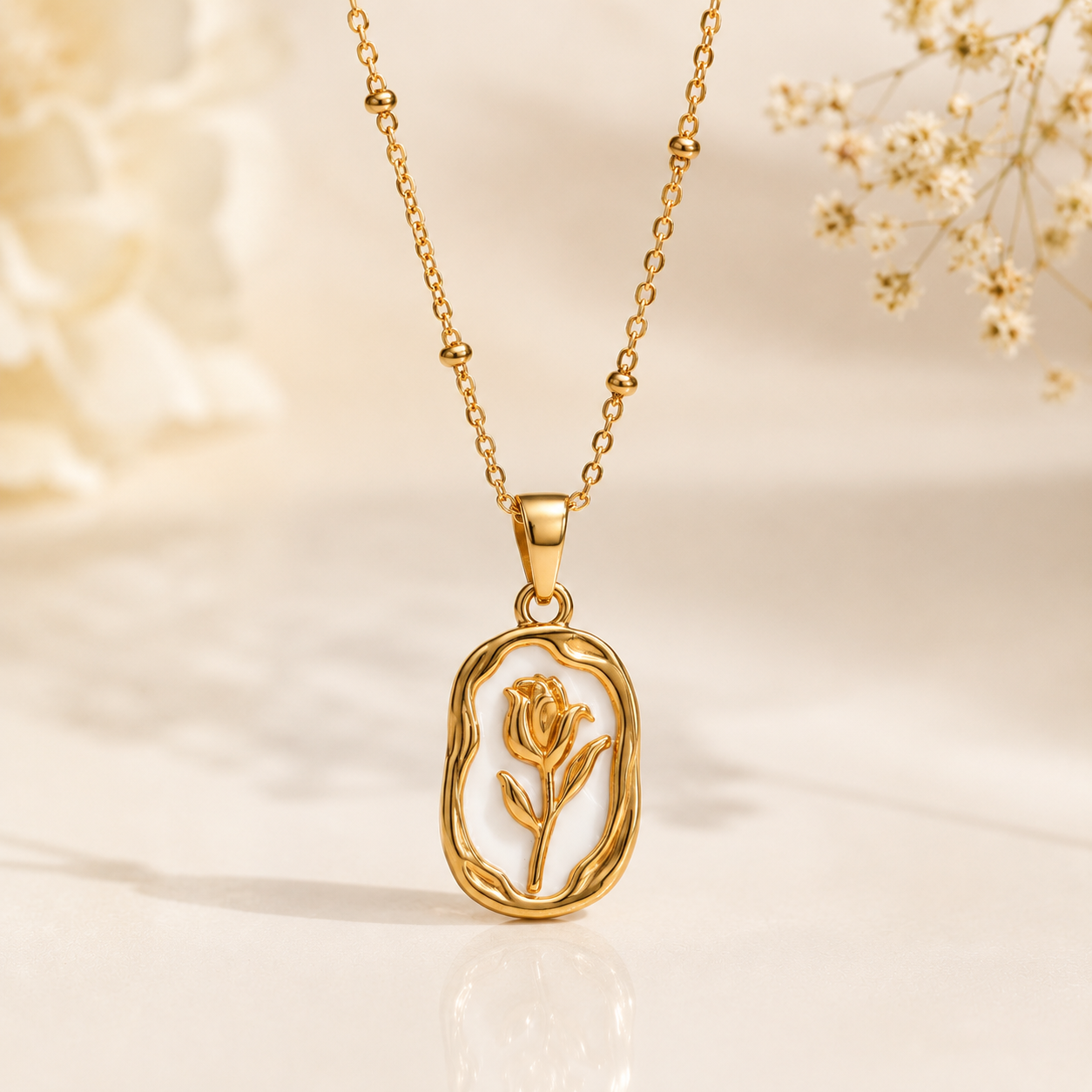 white Rose necklace