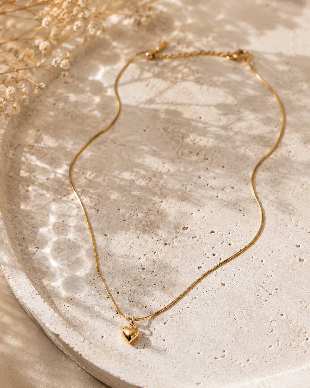 Tiny heart Necklace