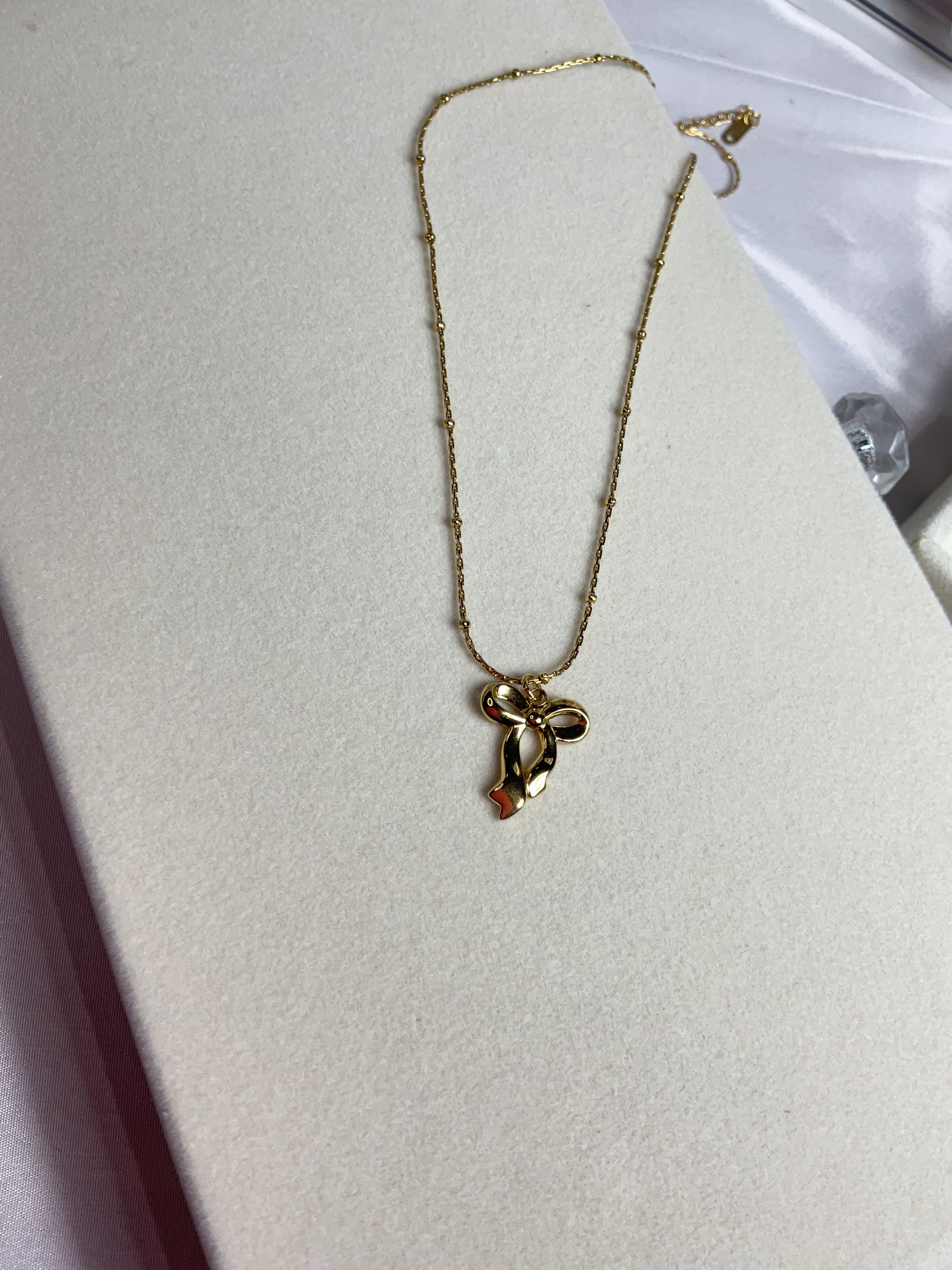 Blush Bow necklace
